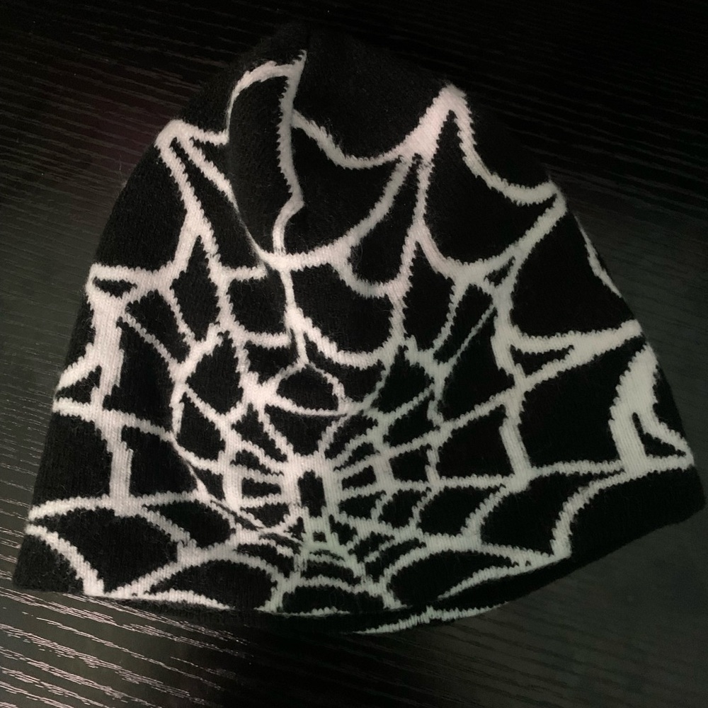 Beanie - Picture 3 of 3